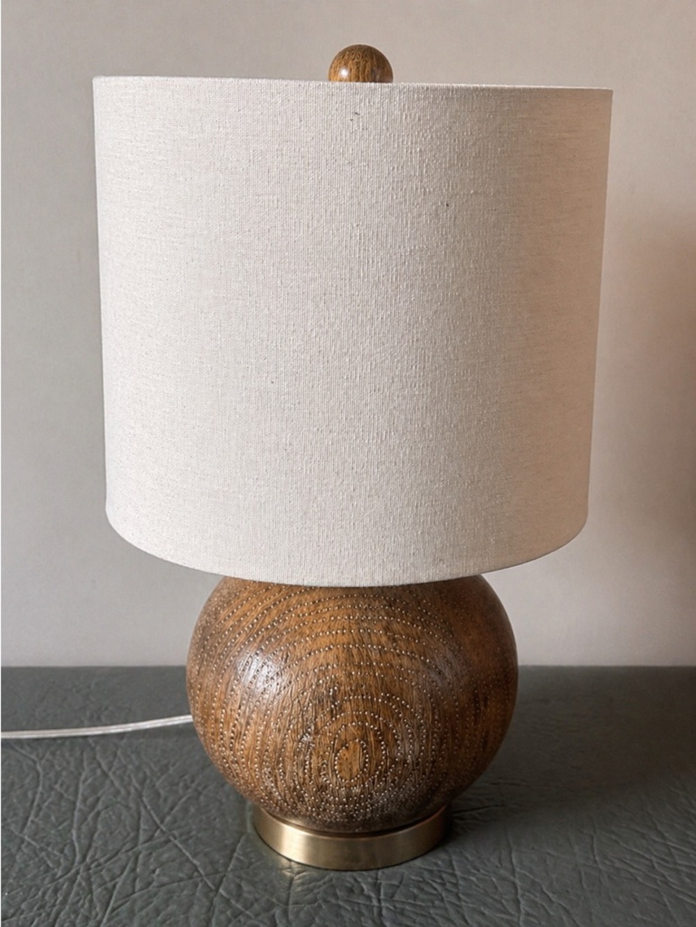 Modern Textured Table Lamp – Neutral Shade & Wood Base